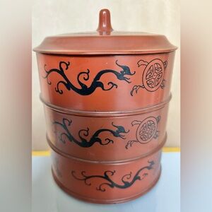 Vintage Japanese Stackable Lacquer Lidded Nesting Rice Bowls with Dragon Motif
